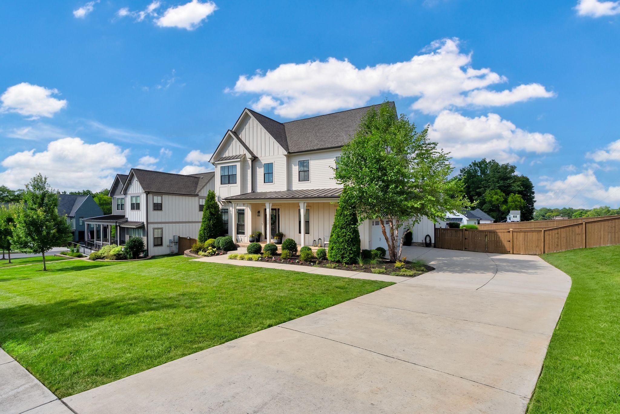 1007 Cabell Dr