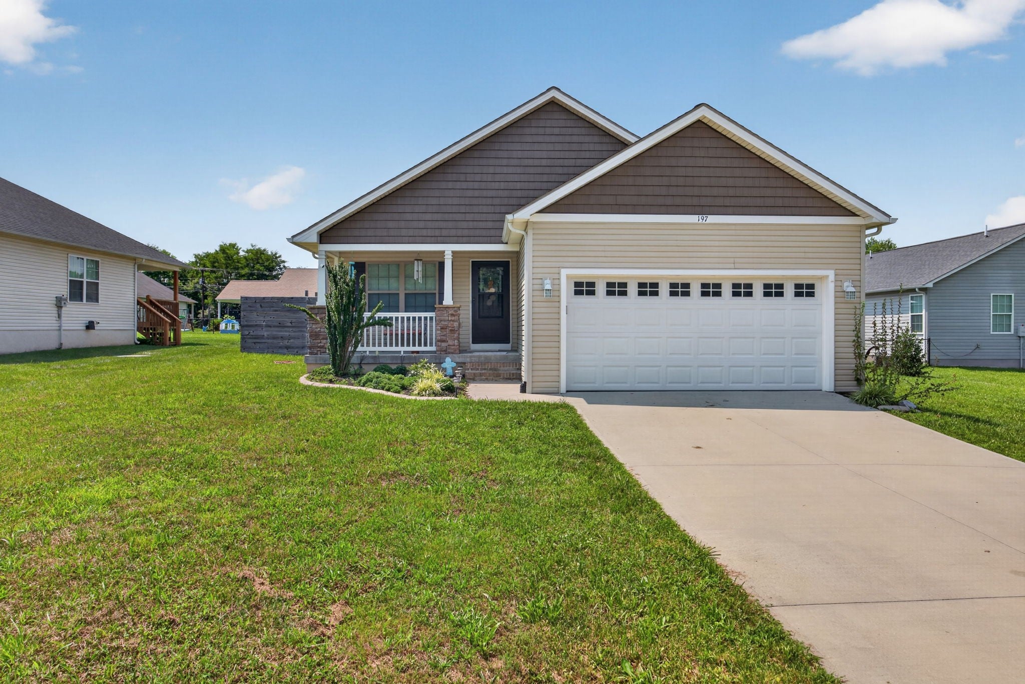 197 Panther Valley Rd