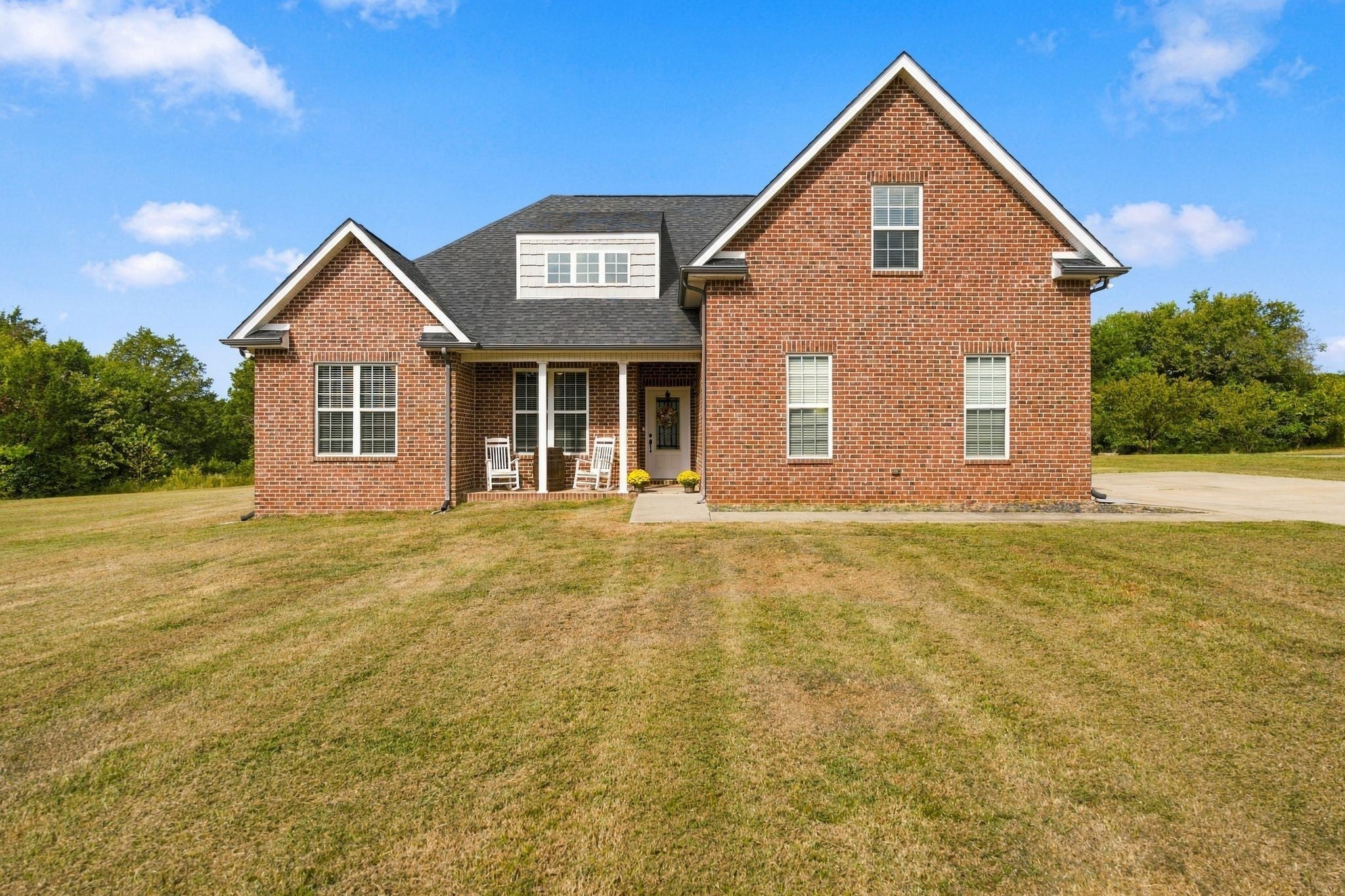 10087 McKee Rd