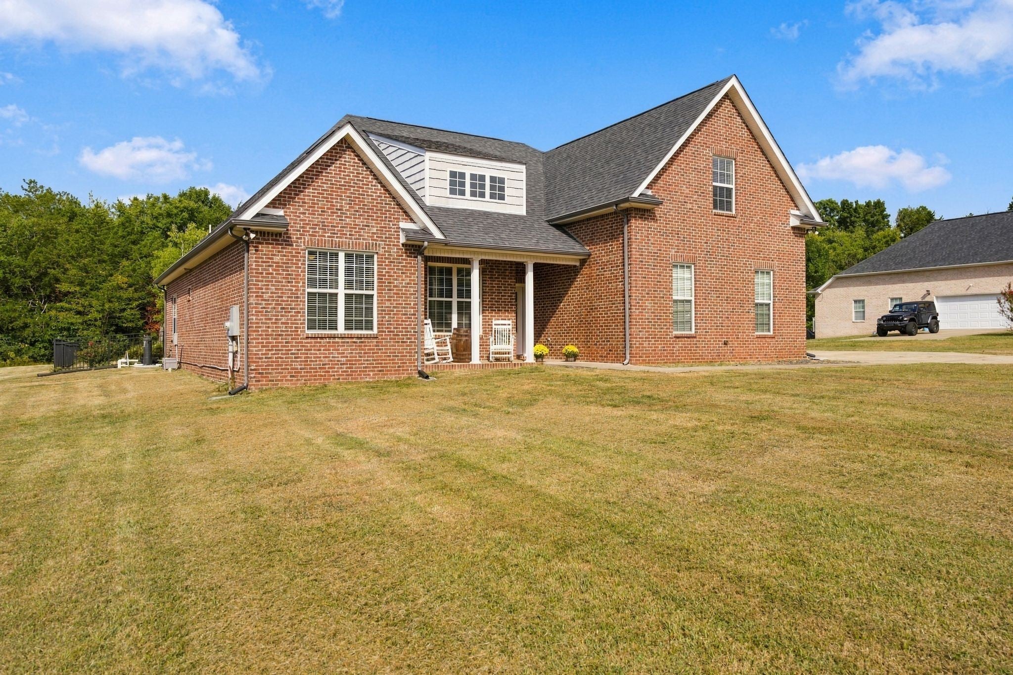 10087 McKee Rd