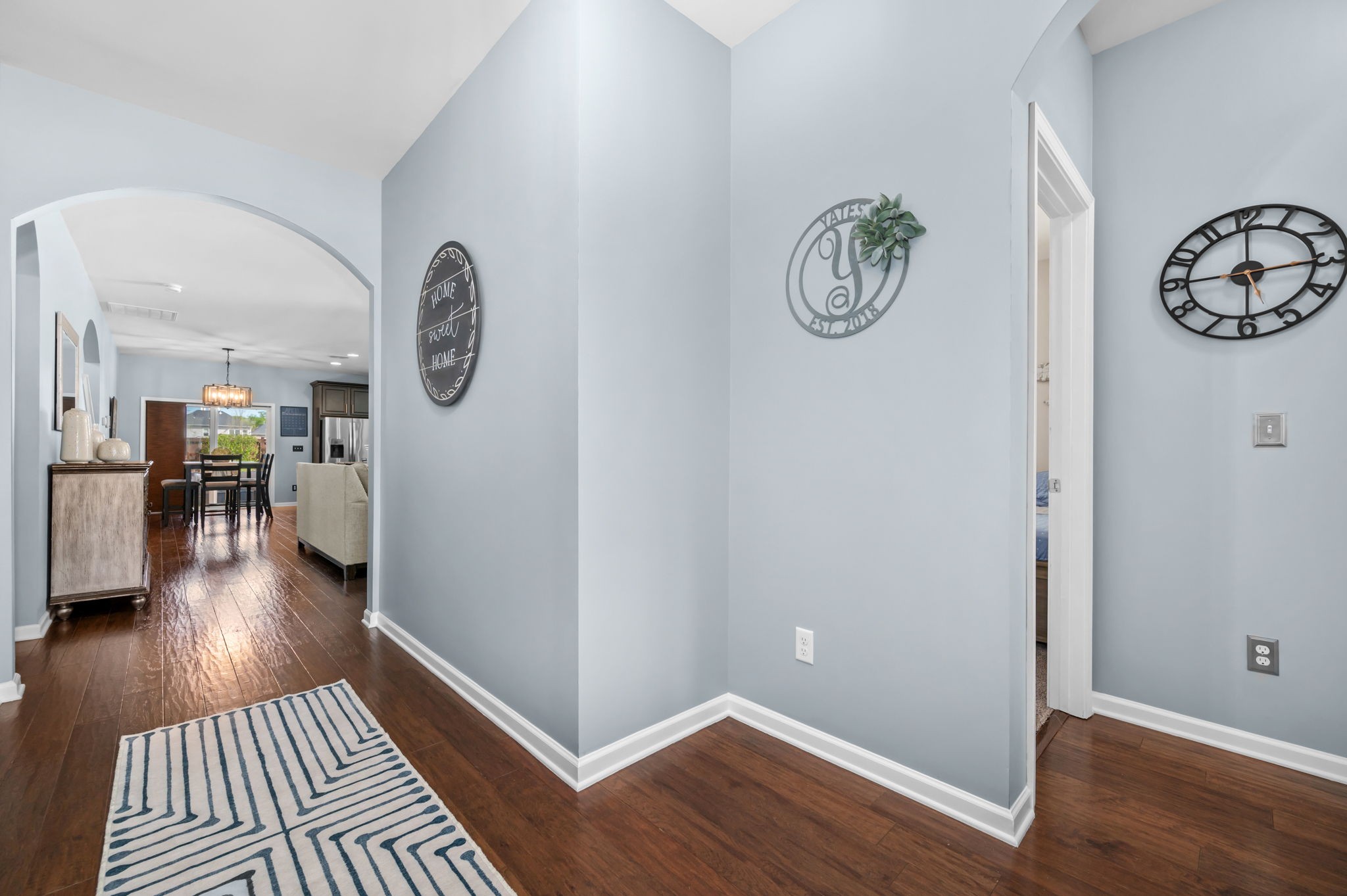 3328 Milkweed Dr