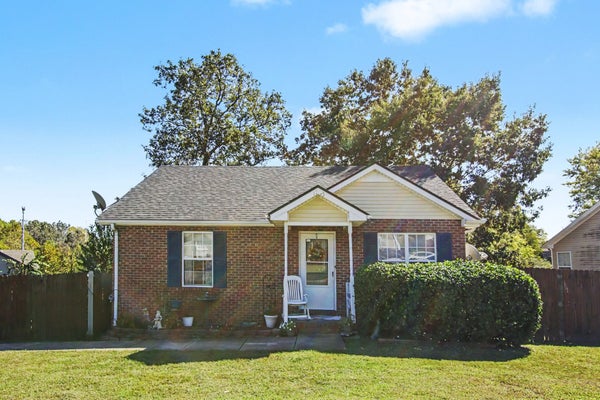 1133 10TH AVE E, SPRINGFIELD, TN 37172 - Image 3dc8cb14f575b4bae0eba1bd9f33ffaf/3858852544