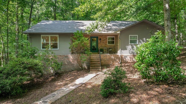 1637 CLIFFTOPS AVE, MONTEAGLE, TN 37356 - Image 3dc96725184152f6ffde5dc9df8e6ca4/1520052011