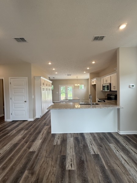 57 Laurel View St