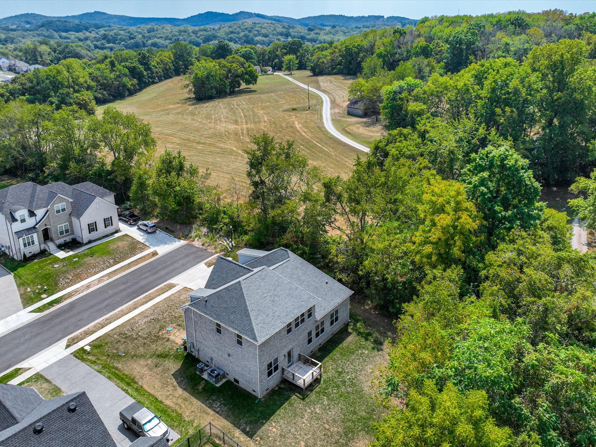 631 Silva Ln, Nolensville TN 37135 4-bed home, photo 5 of 60