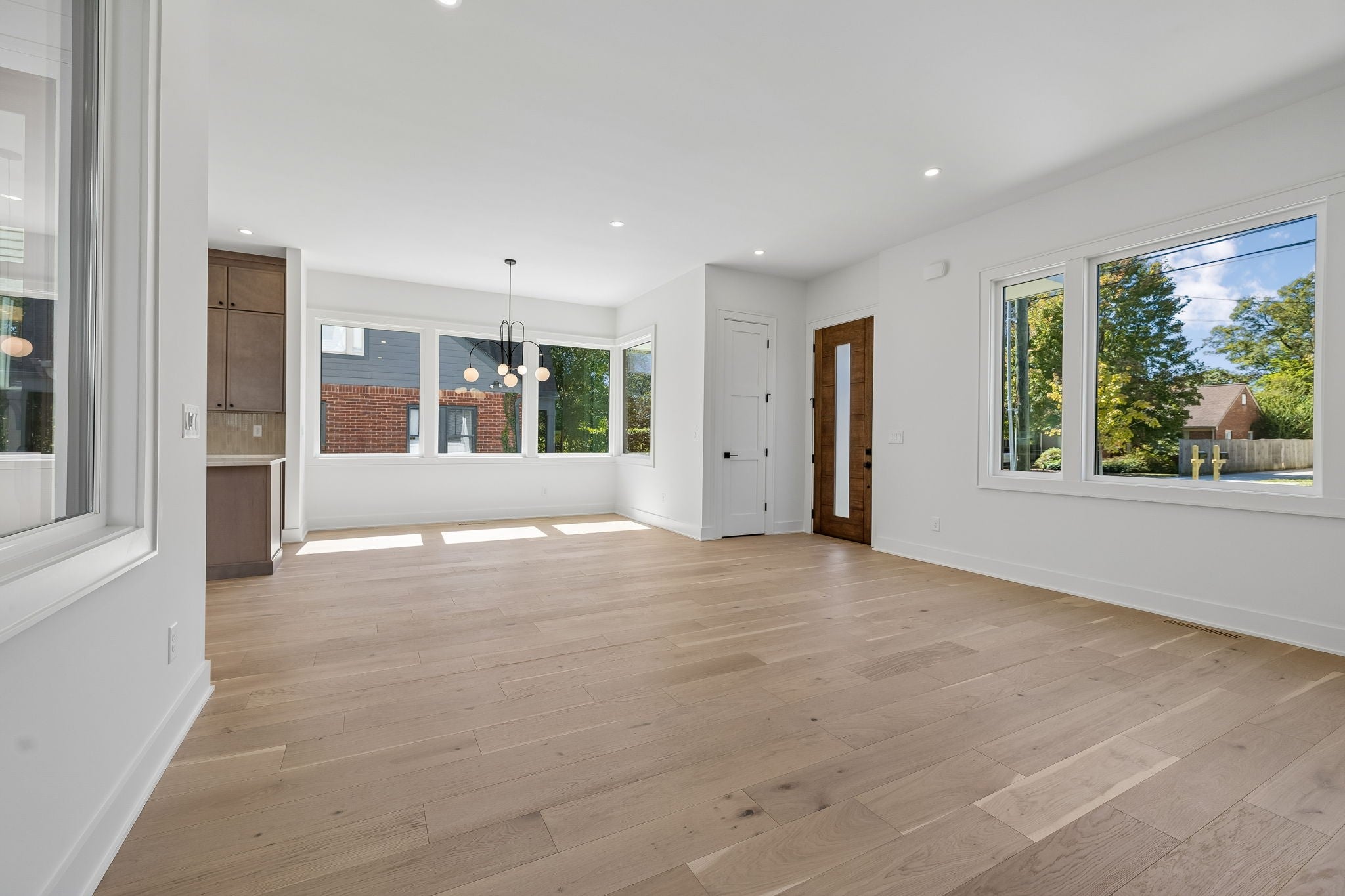 1810A Martin St