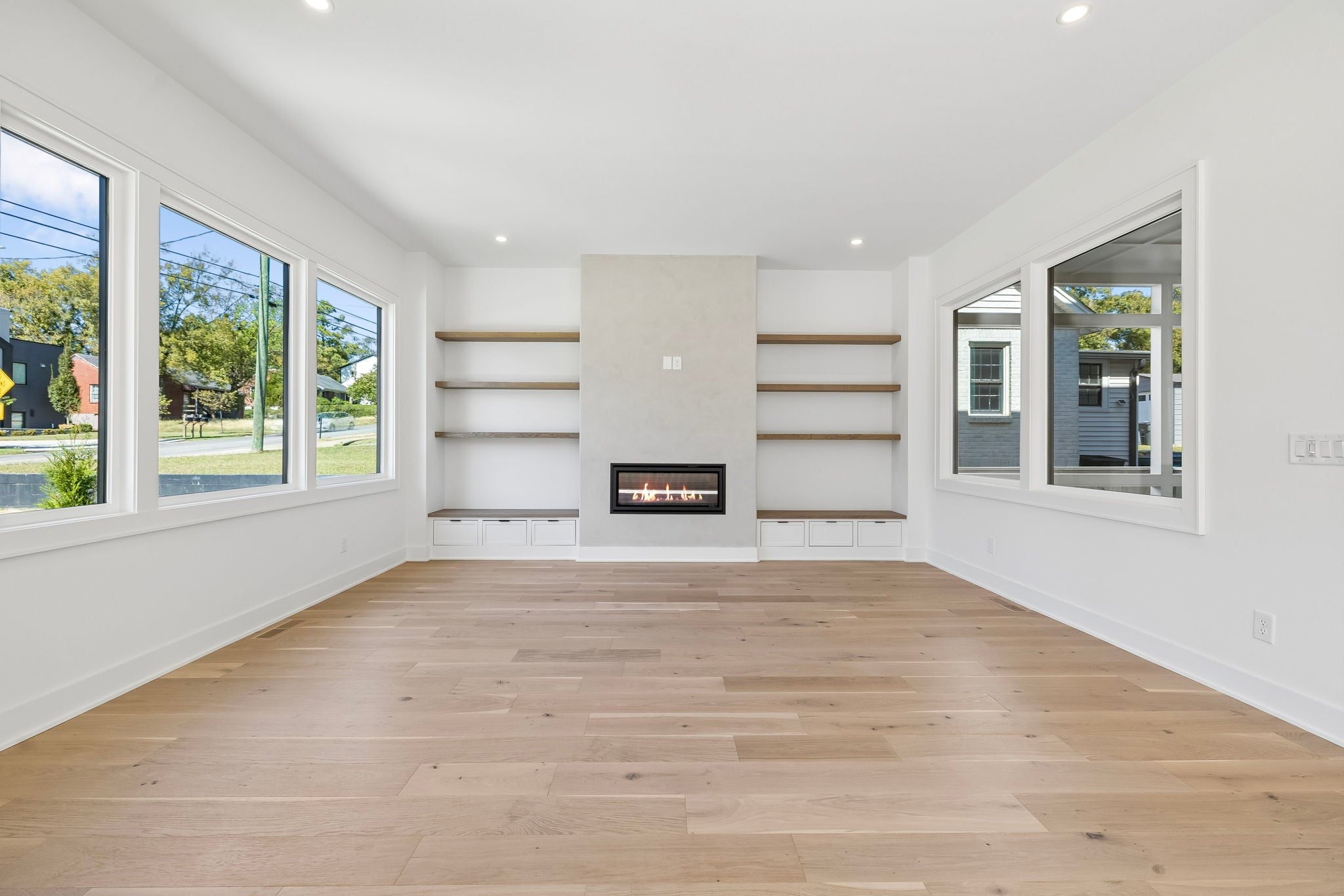 1810A Martin St