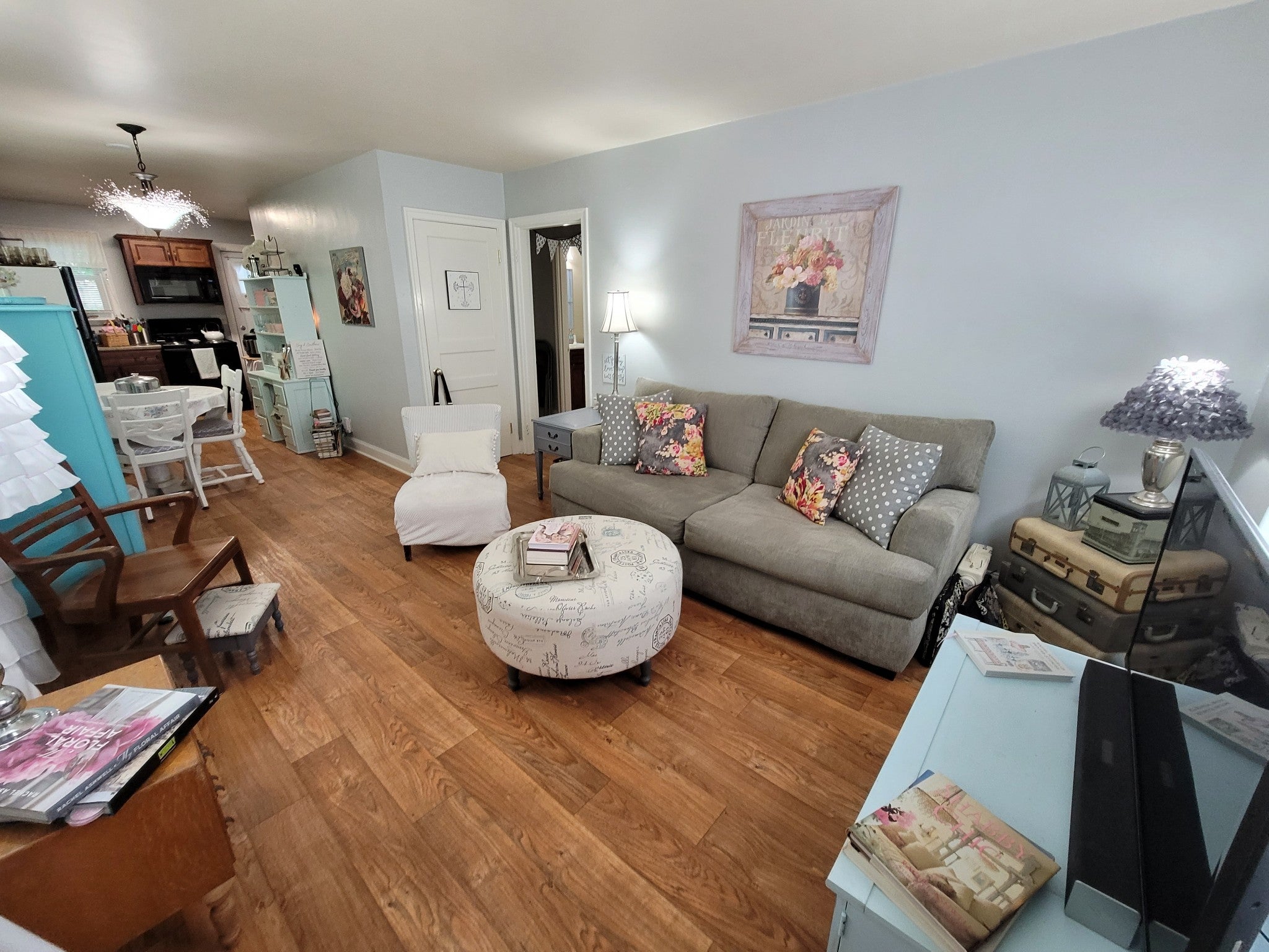 1306 Venus Dr