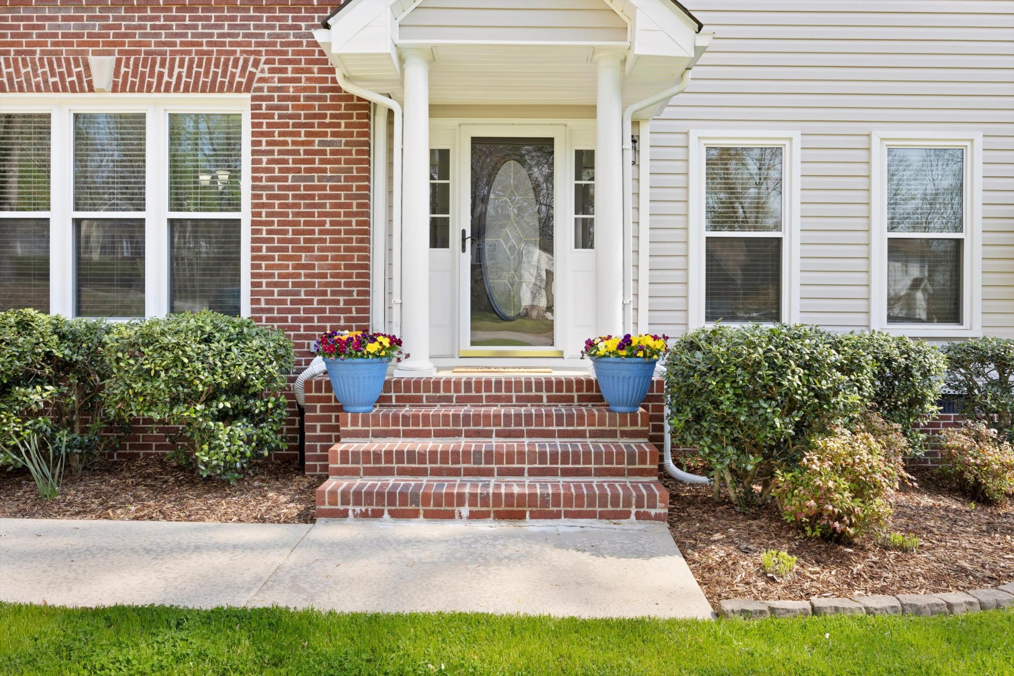 10008 Larkspur Drive