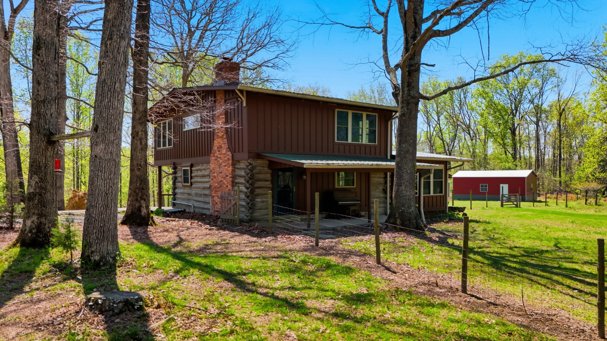 7915 Ridgewood Rd