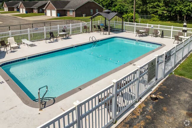 1516 Hills Chapel Rd