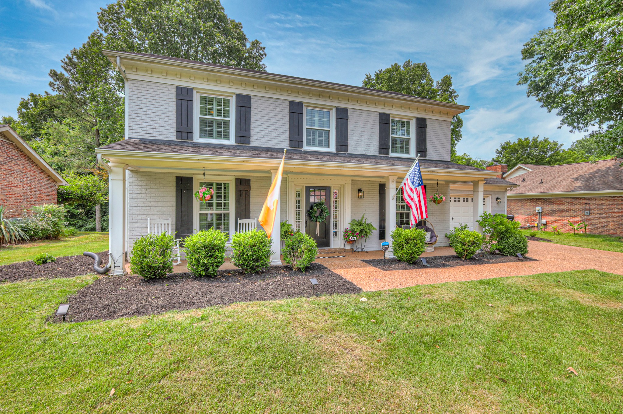 1027 Boxwood Dr