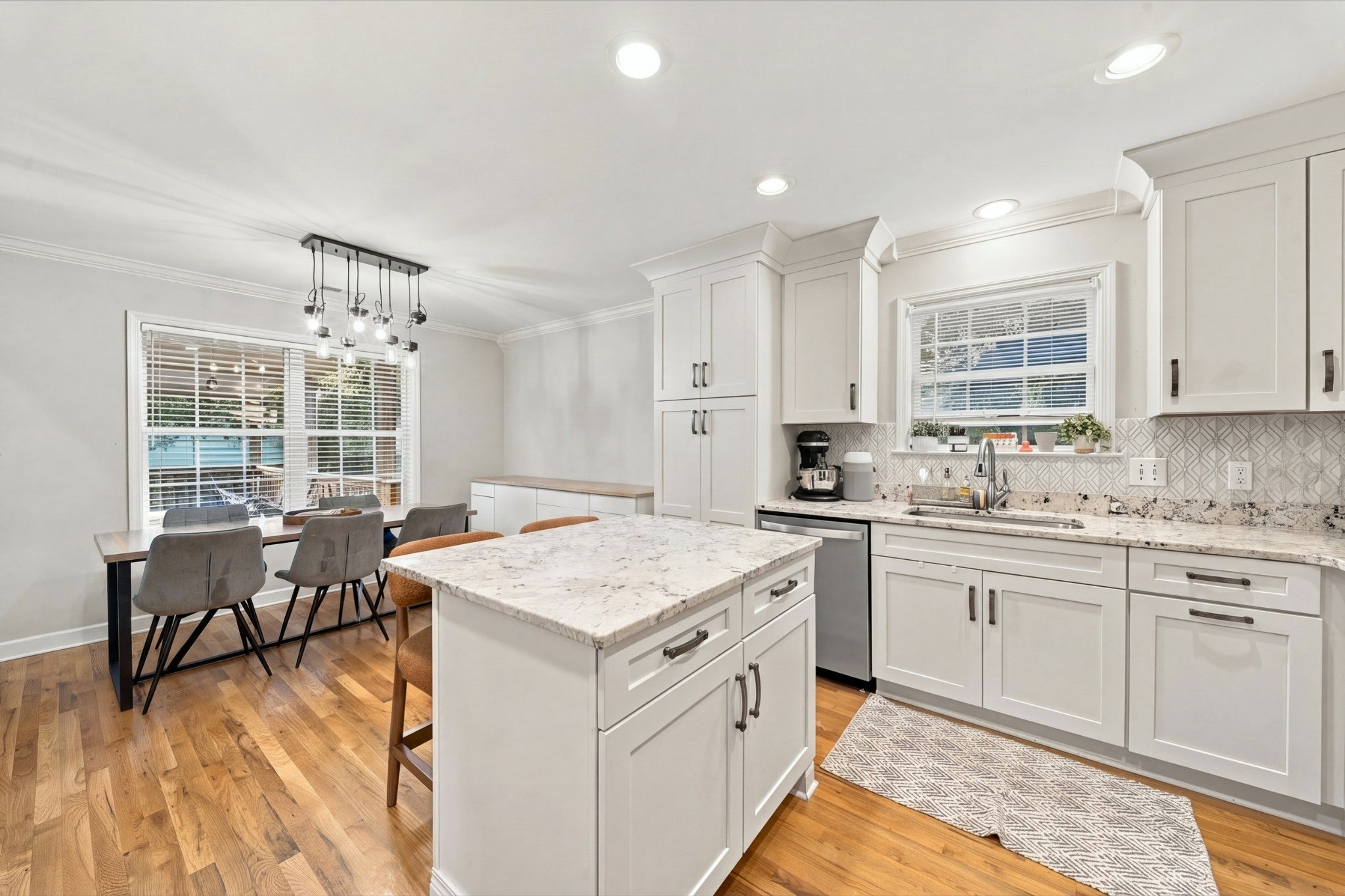 1809 Kara Ct