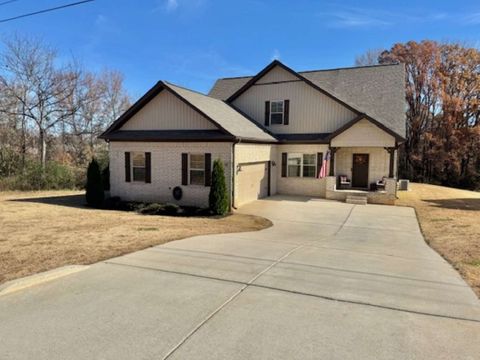 18 Cedar Grove Dr Fayetteville TN 37334