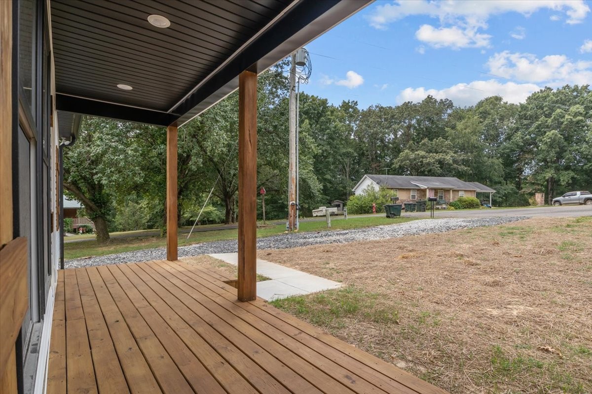 3119 Country Side Dr