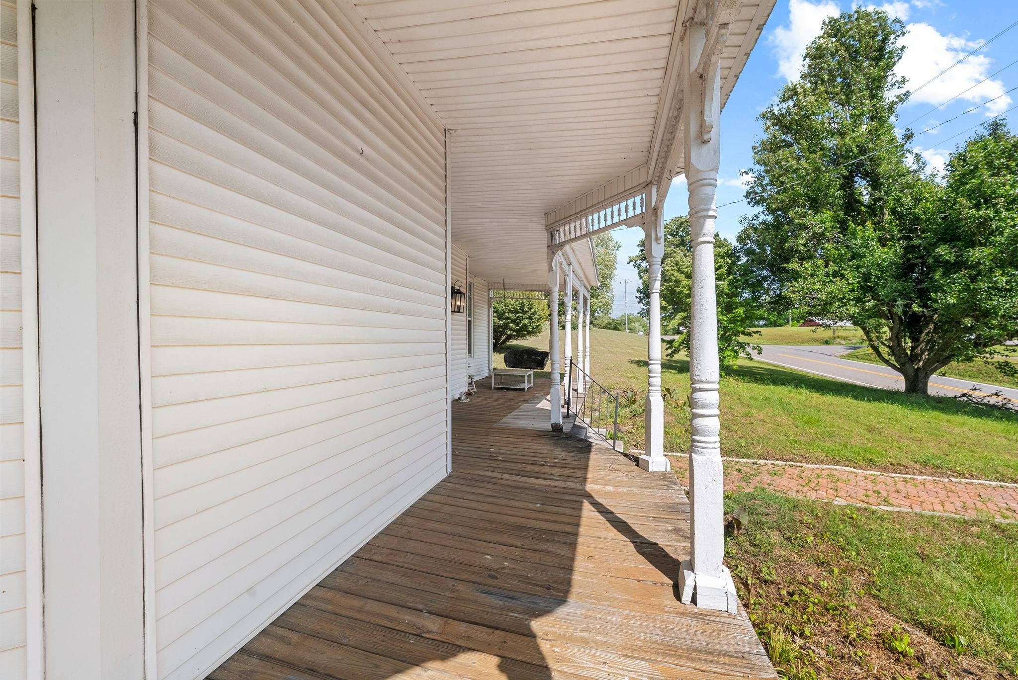 1851 Main St