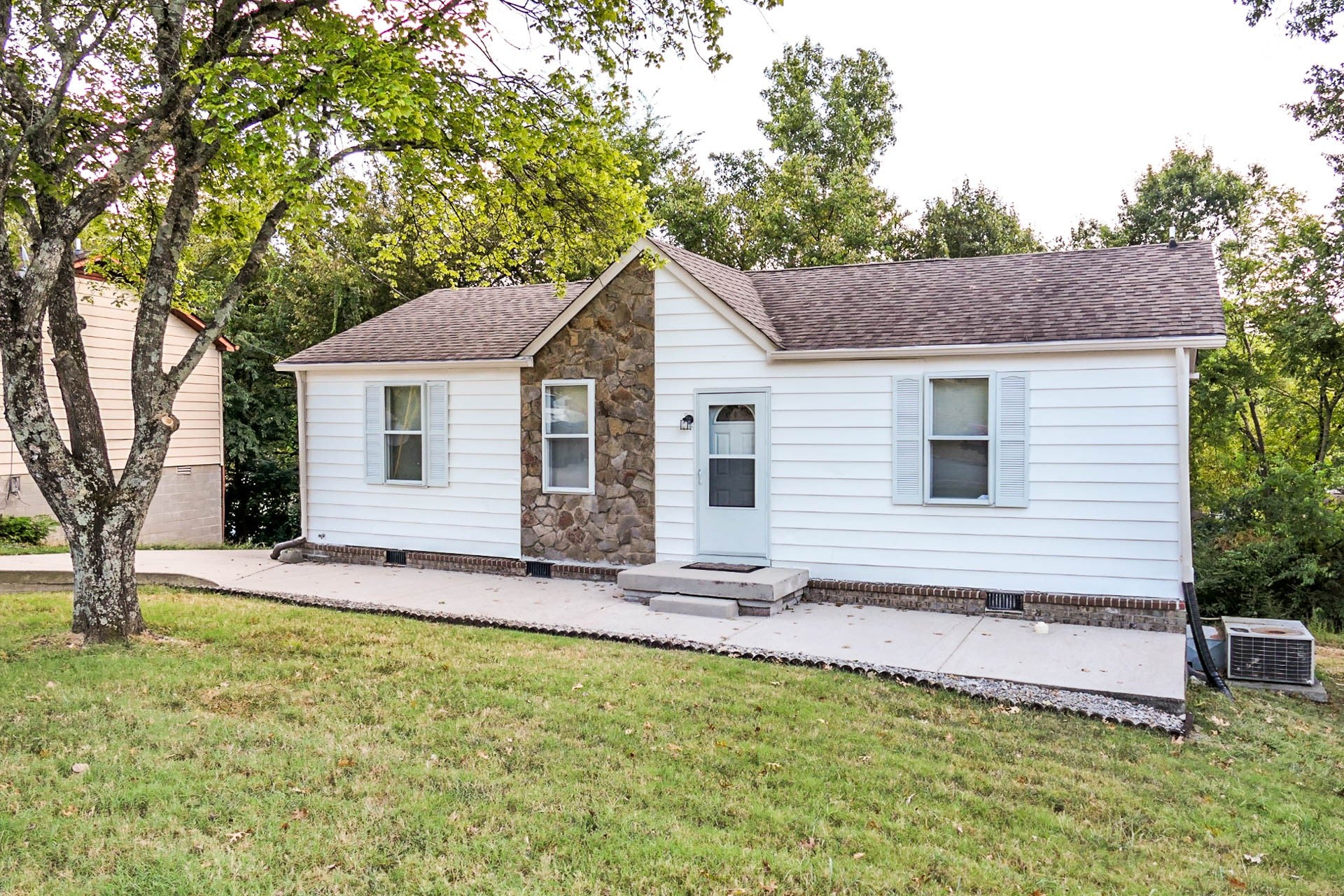 224 Flora Maxwell Rd