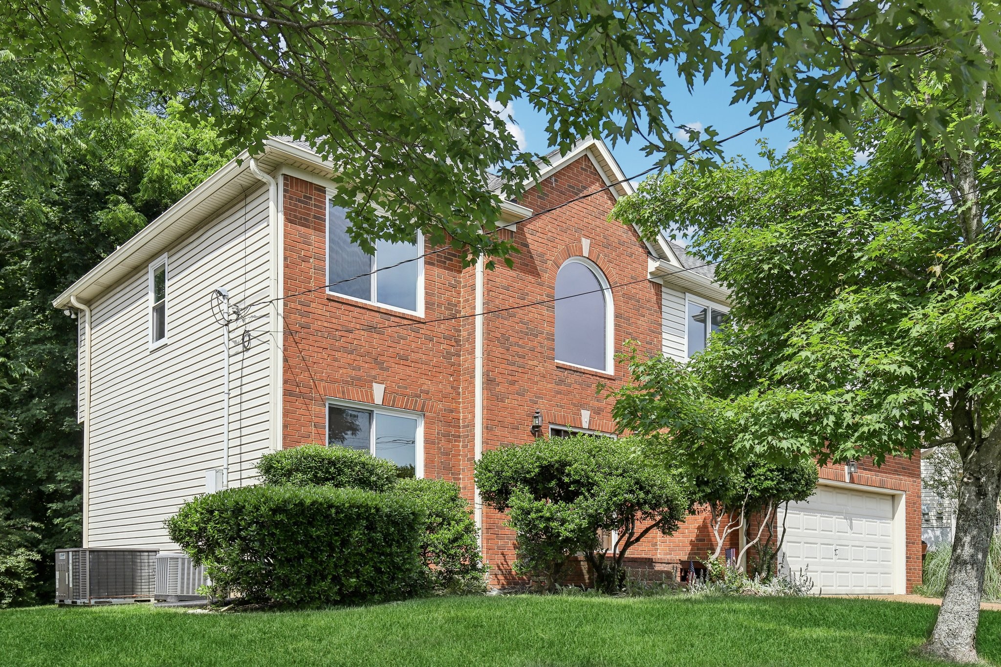1438 Brighton Cir