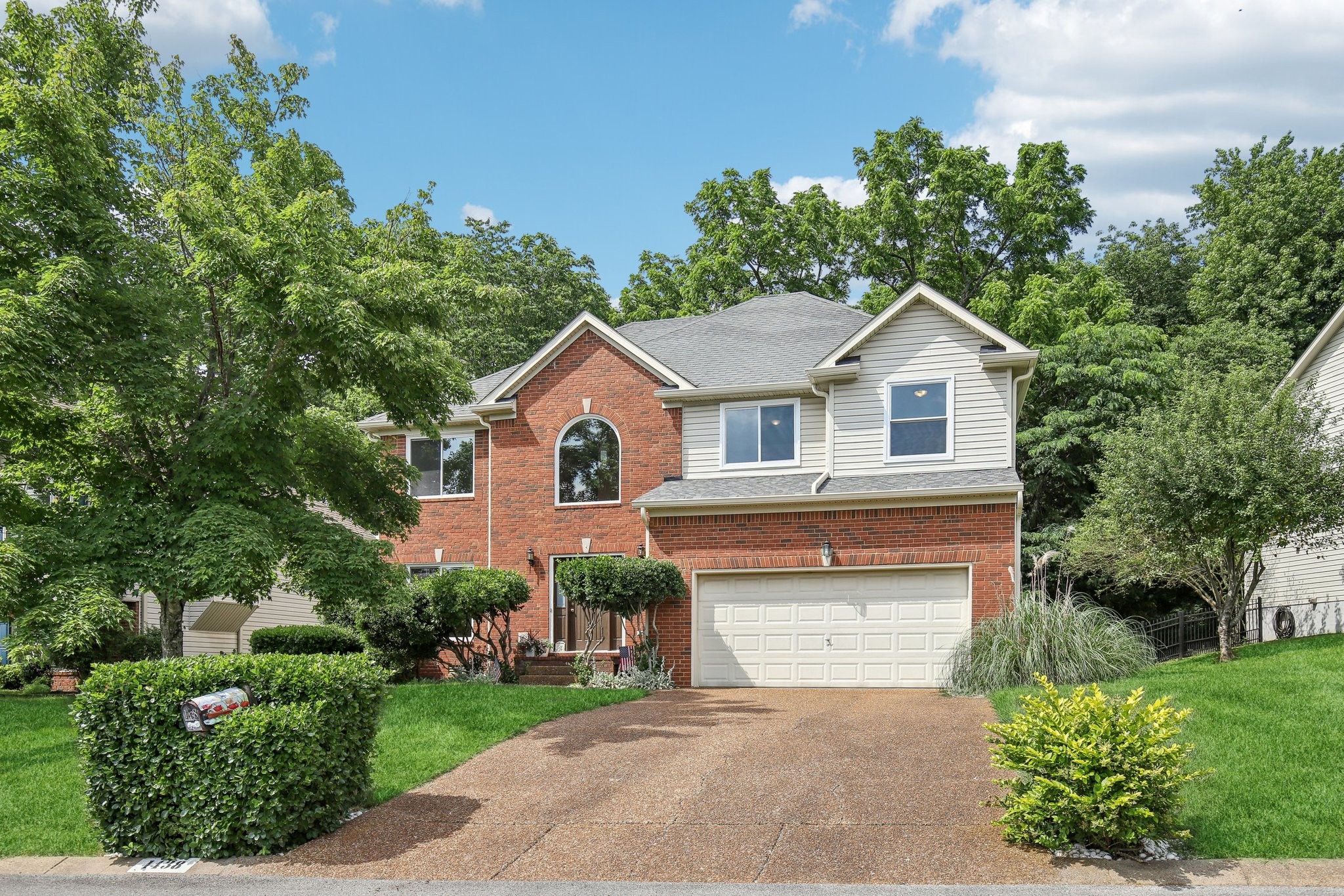 1438 Brighton Cir