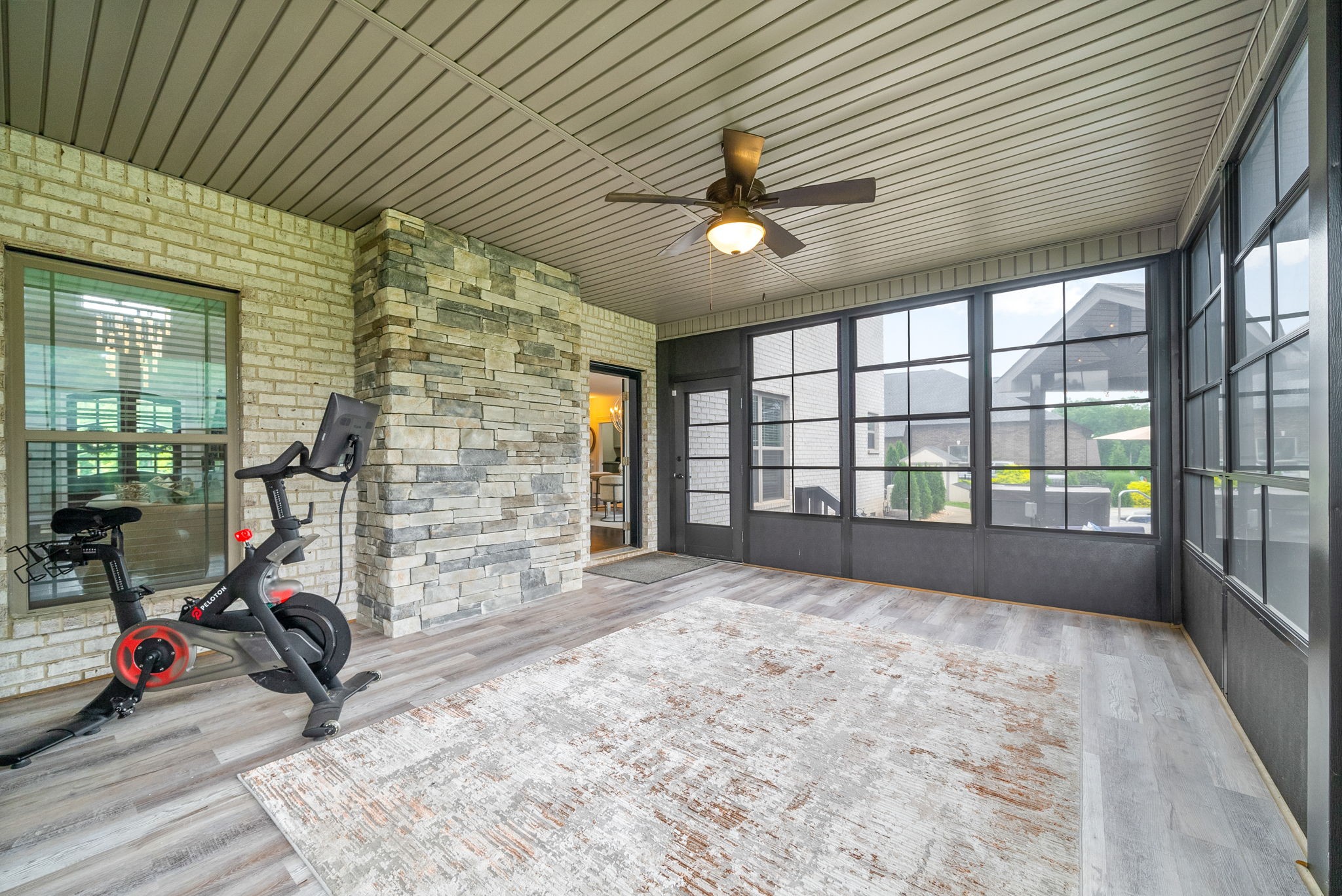 Clarksville, Tennessee 37042, United States, 5 Bedrooms Bedrooms, ,4 BathroomsBathrooms,Residential,Active,151466