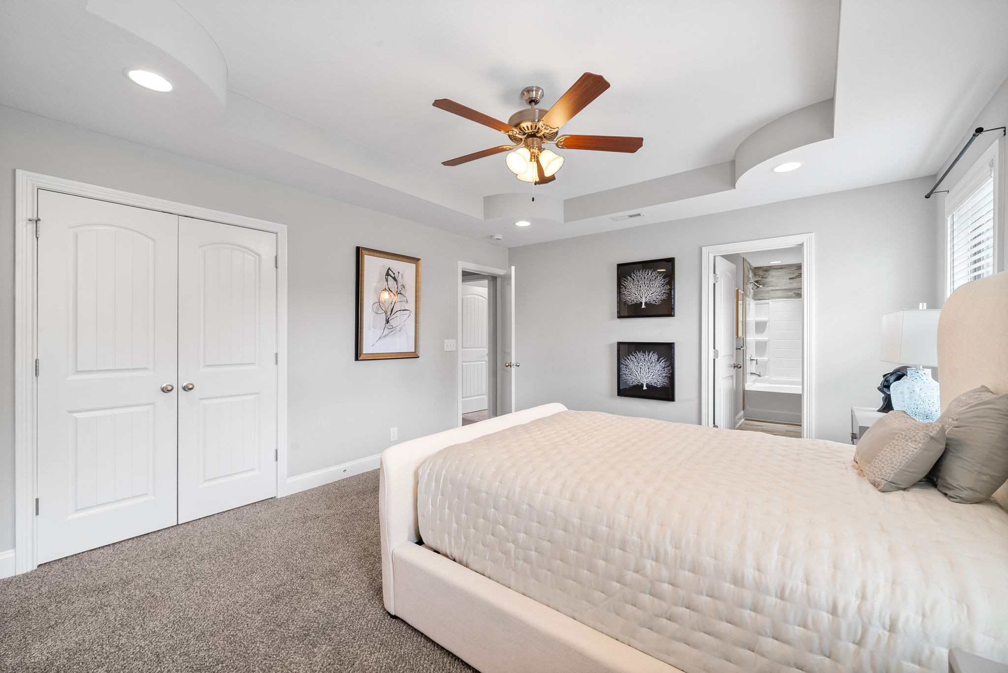 Clarksville, Tennessee 37042, United States, 5 Bedrooms Bedrooms, ,4 BathroomsBathrooms,Residential,Active,151466