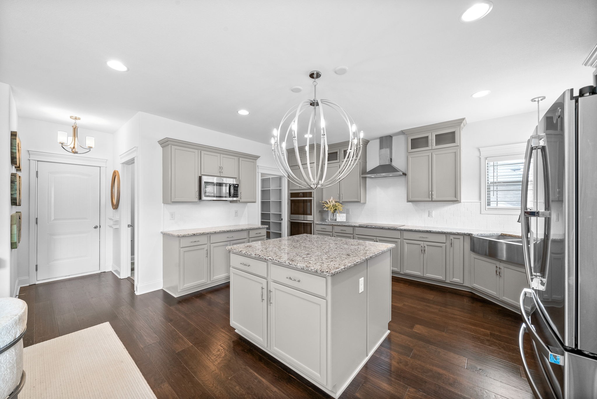 Clarksville, Tennessee 37042, United States, 5 Bedrooms Bedrooms, ,4 BathroomsBathrooms,Residential,Active,151466