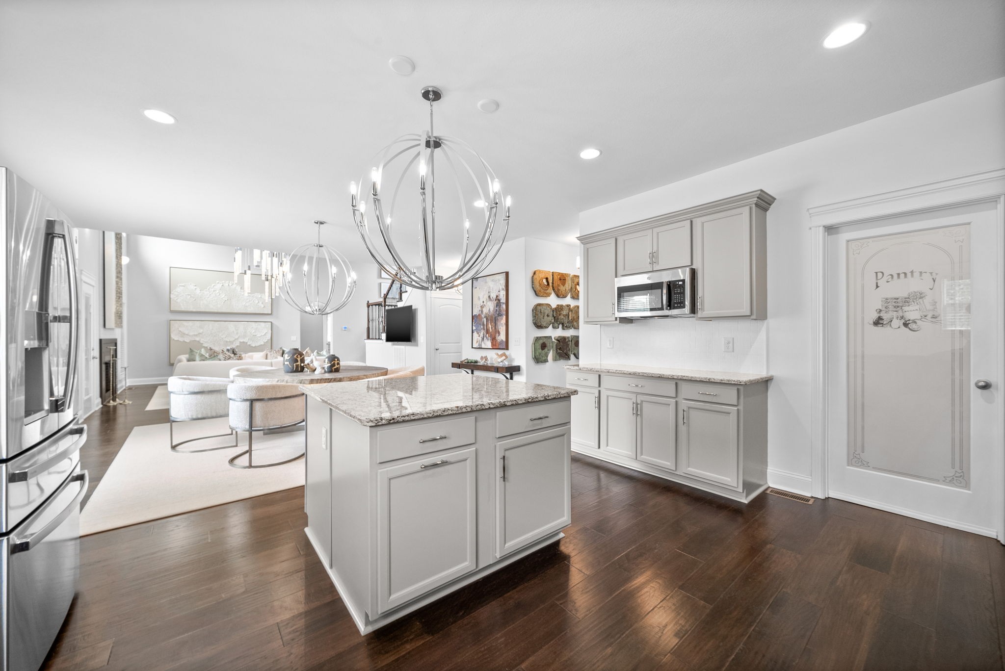 Clarksville, Tennessee 37042, United States, 5 Bedrooms Bedrooms, ,4 BathroomsBathrooms,Residential,Active,151466