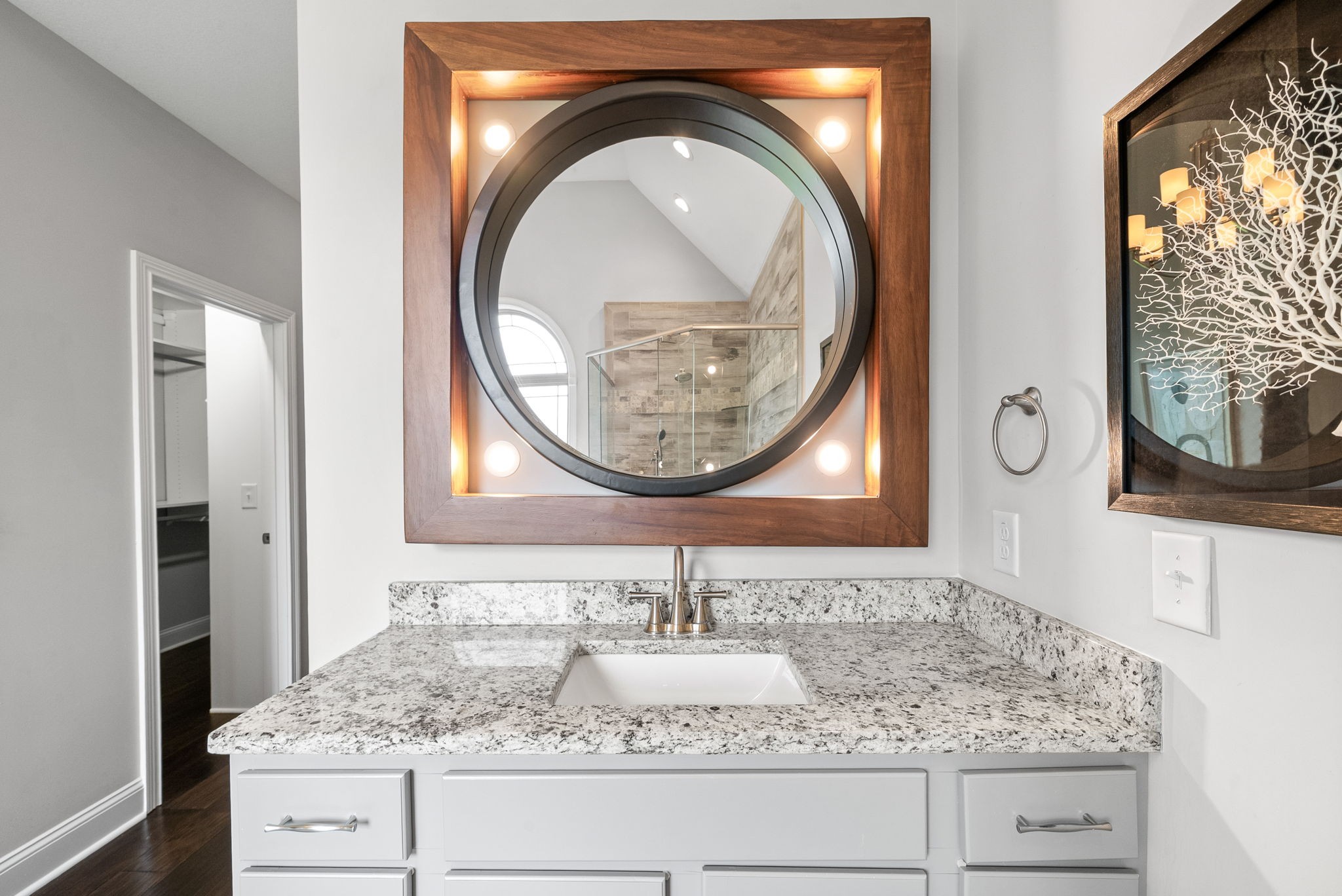 Clarksville, Tennessee 37042, United States, 5 Bedrooms Bedrooms, ,4 BathroomsBathrooms,Residential,Active,151466