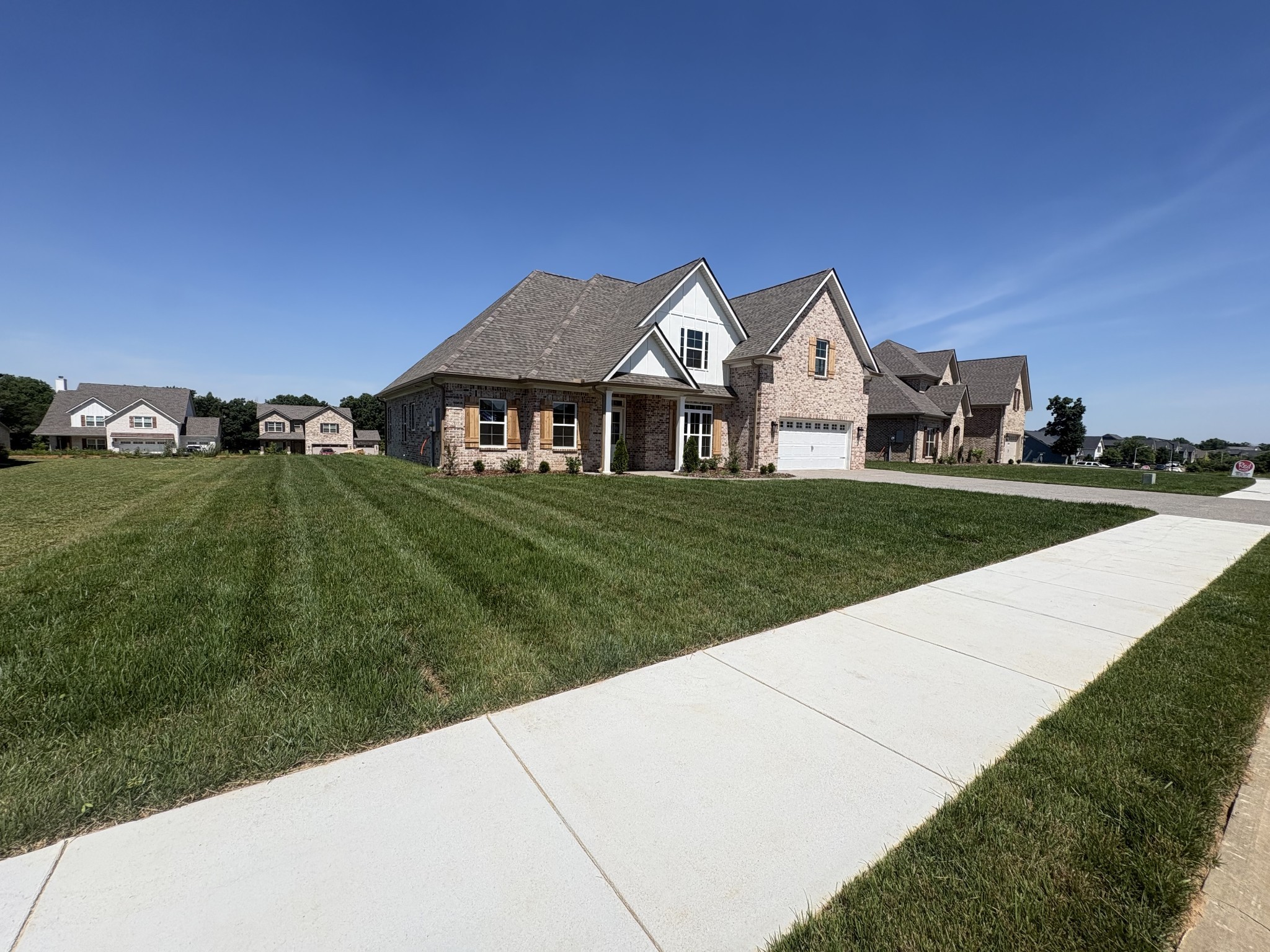 923 Licinius Ln