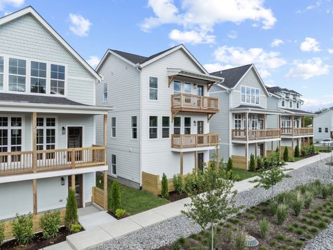 805 Arbor Trace Cir Nashville TN 37207