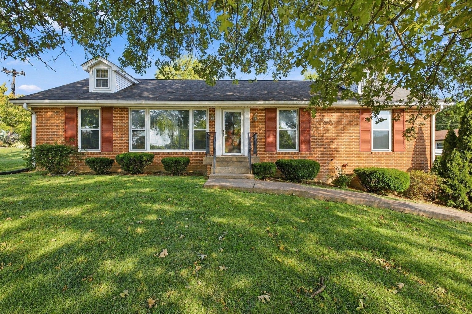 3-bed listing at 148 Bart Dr, Antioch