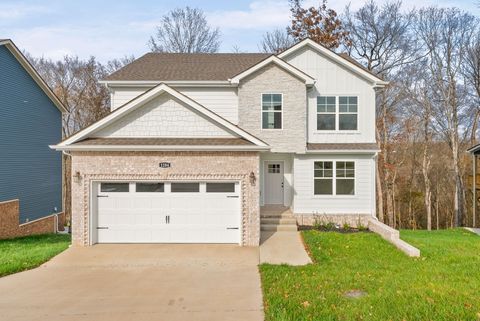 47 Gratton Estates Clarksville TN 37043