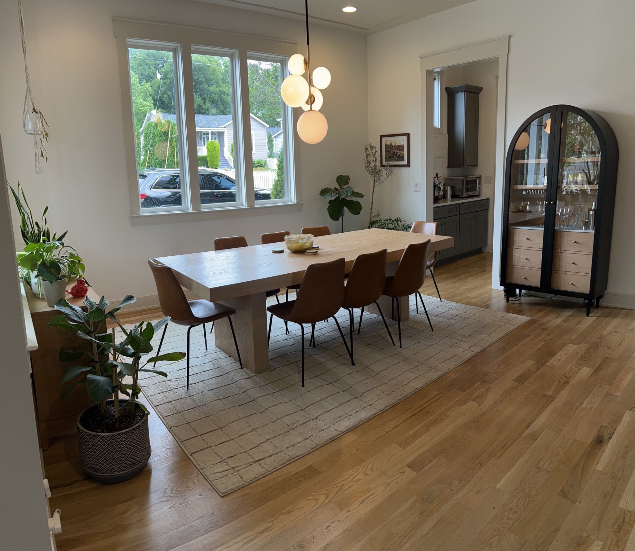 2018 10th Ave S
