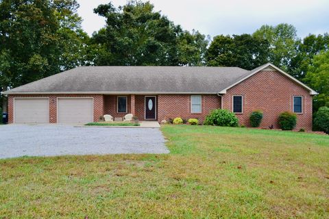 397 Lauren Ln Westmoreland TN 37186