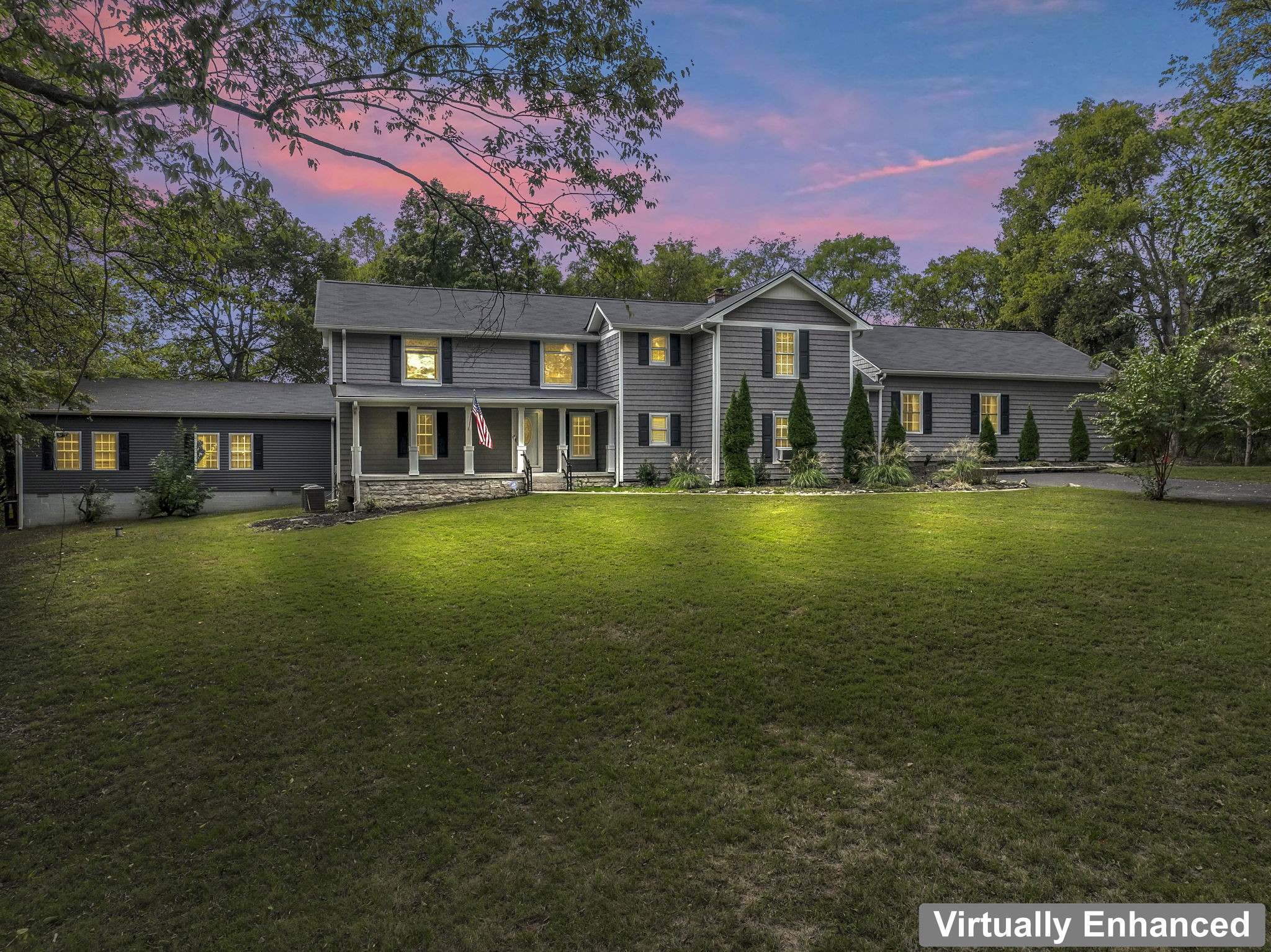 557 Forest Retreat Rd