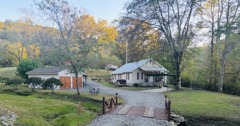 120 Tuttle Ln Bethpage TN 37022