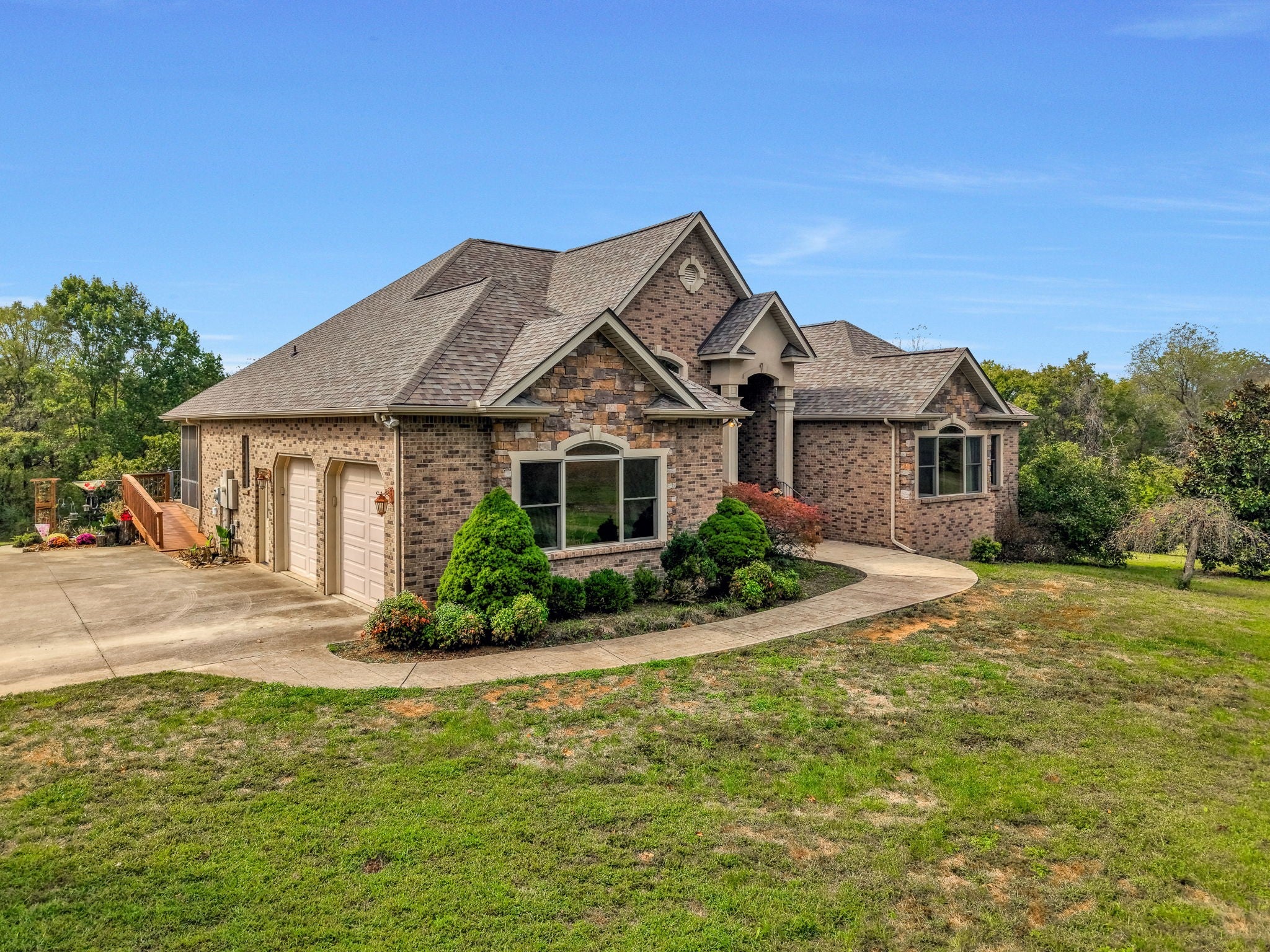 108 Cathey Rd
