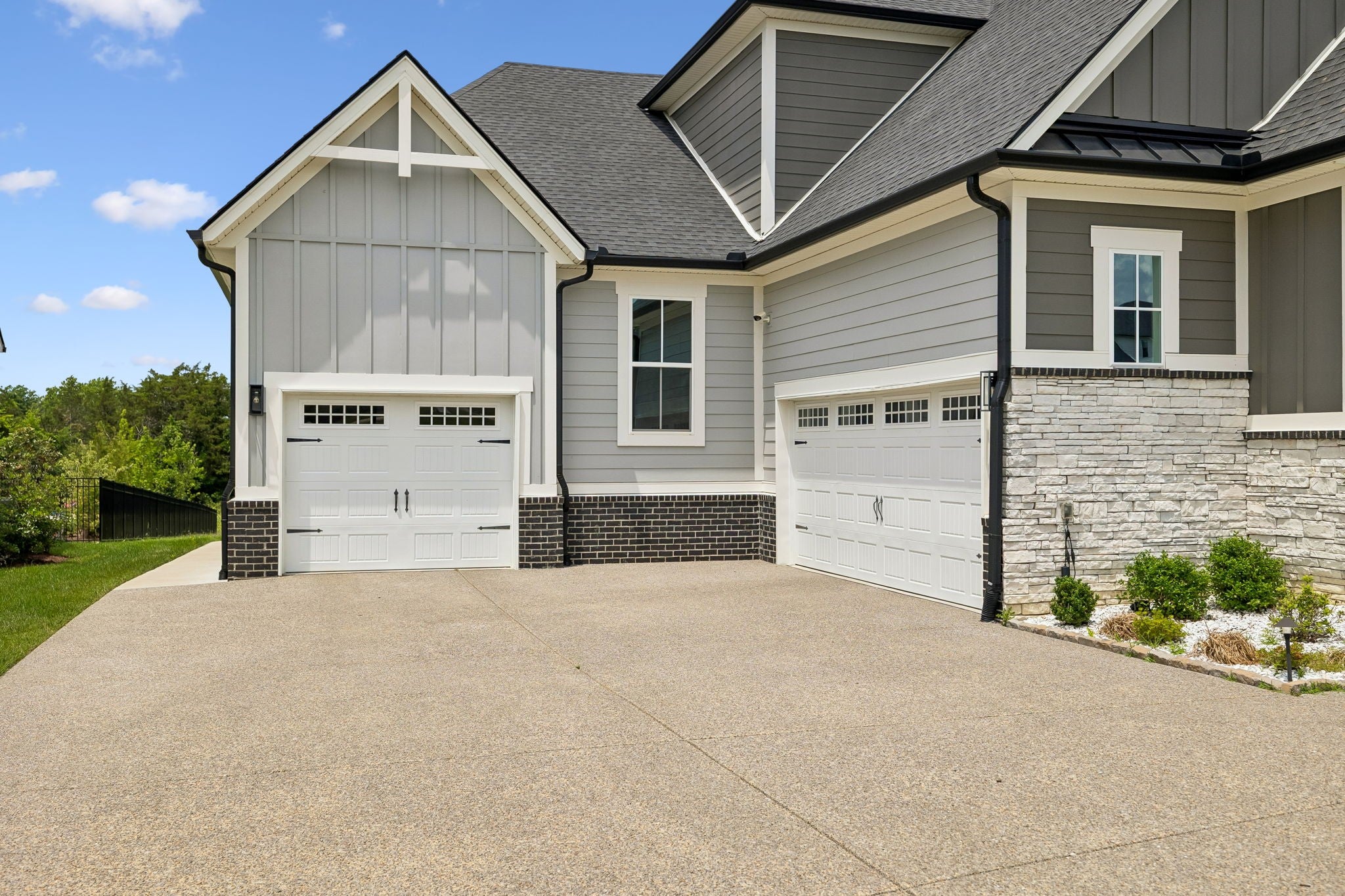 1132 Angela Ann Ct
