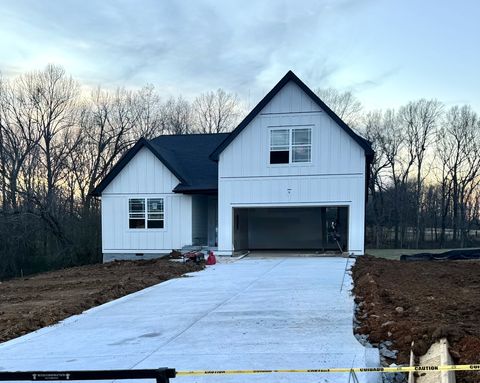 502 Mandalorian Way Dickson TN 37055