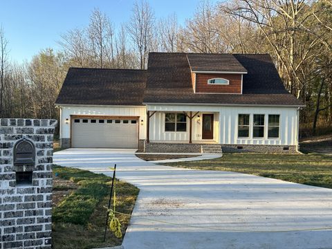 211 Majestic Dr Decherd TN 37324