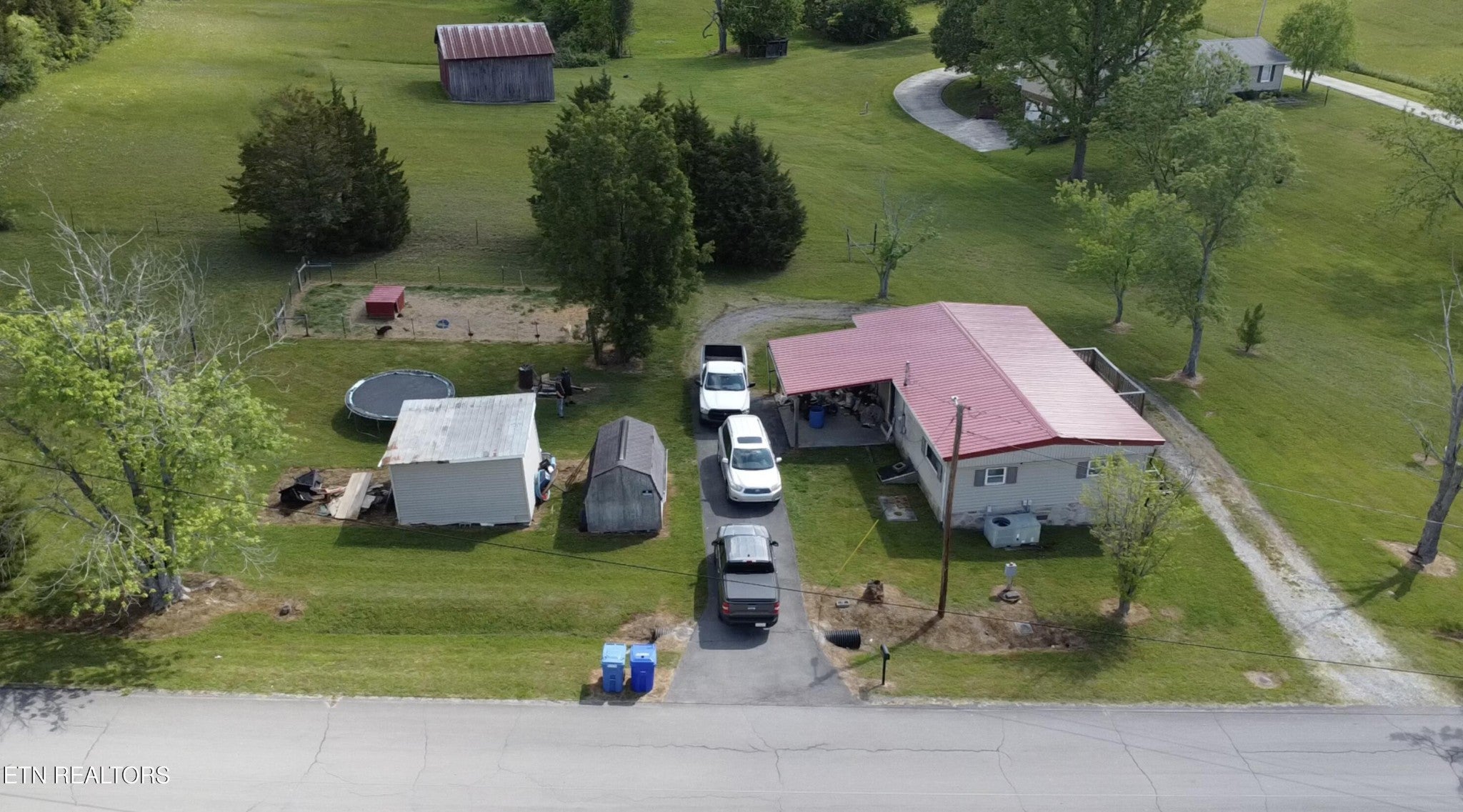 124 Wayland Blvd
