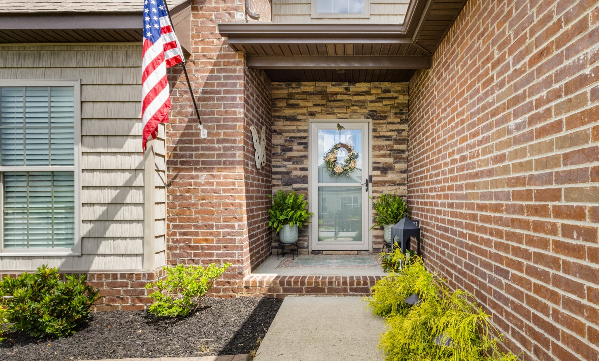 229 Dorchester Cir