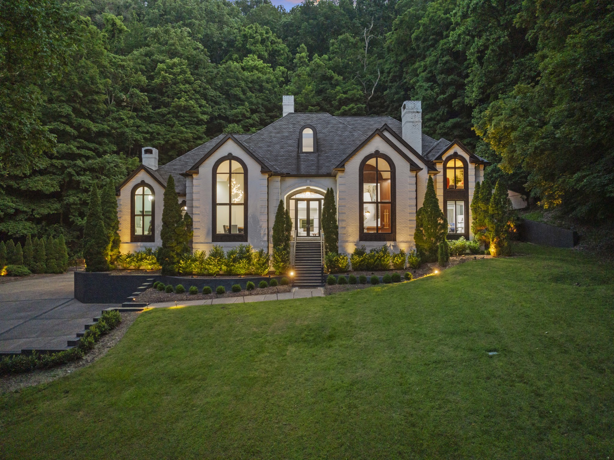 31 Annandale