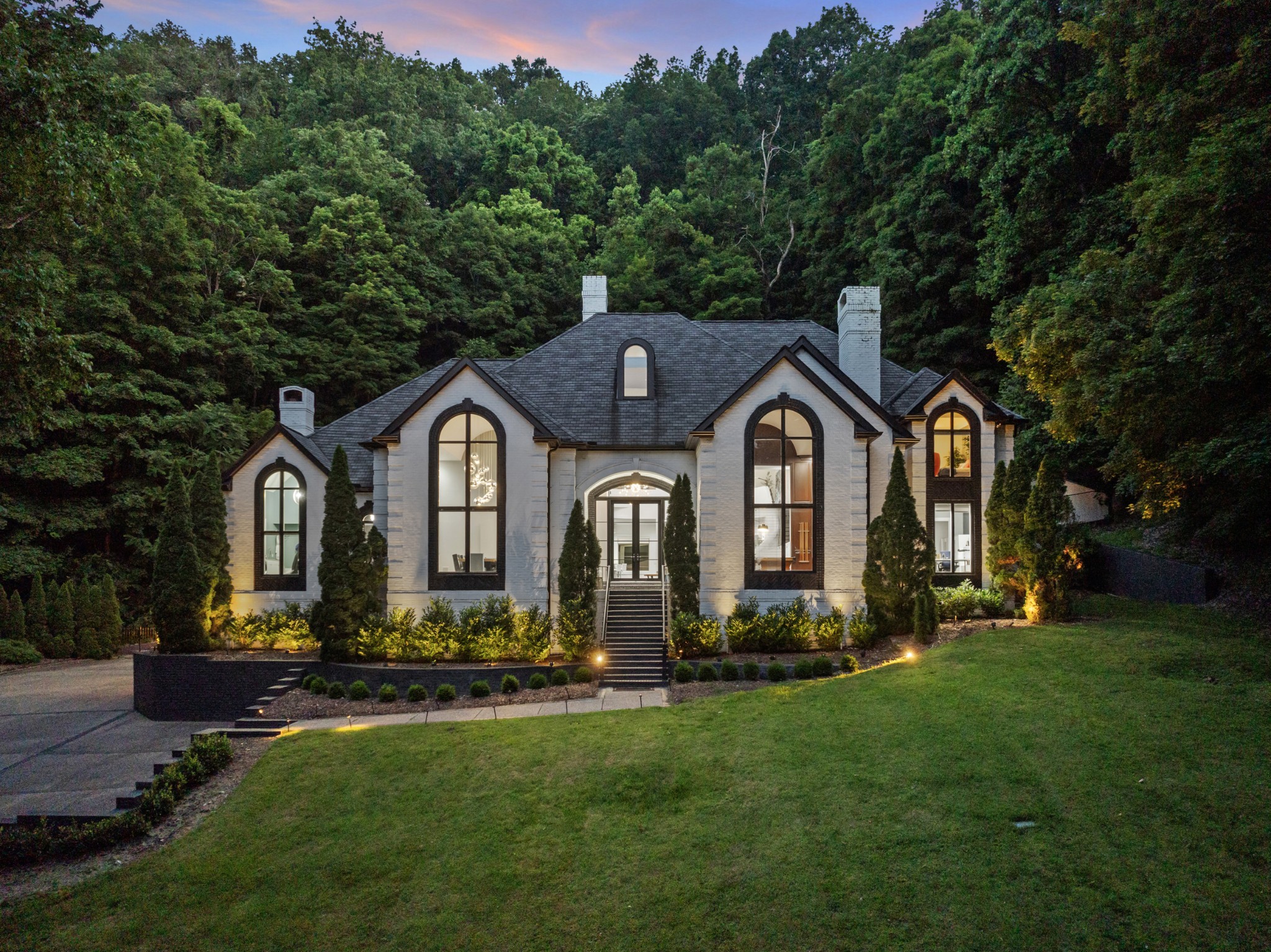 31 Annandale