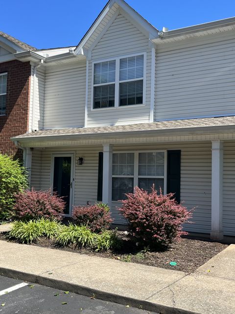 304 Shoshone Pl Murfreesboro TN 37128