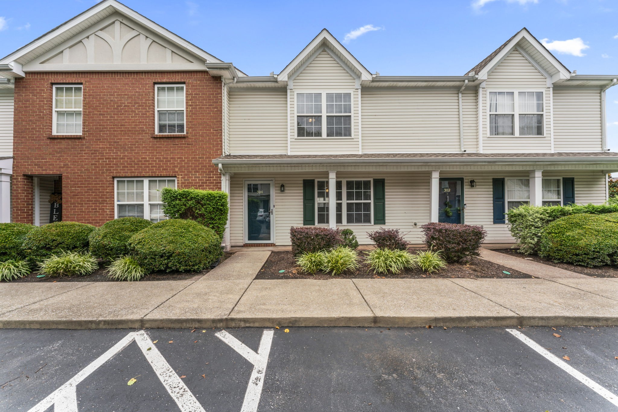304 Shoshone Pl