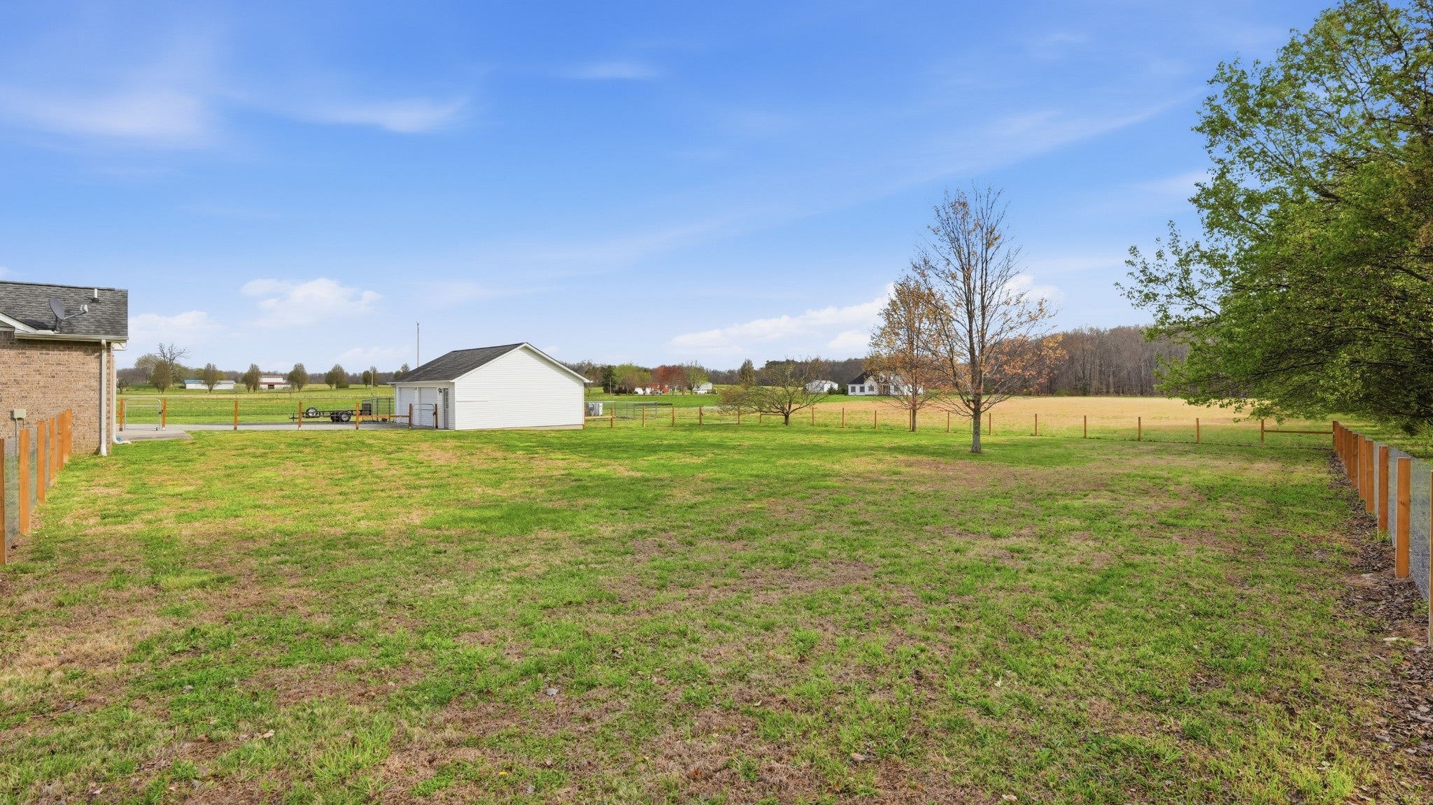 2877 Sixteenth Model Rd