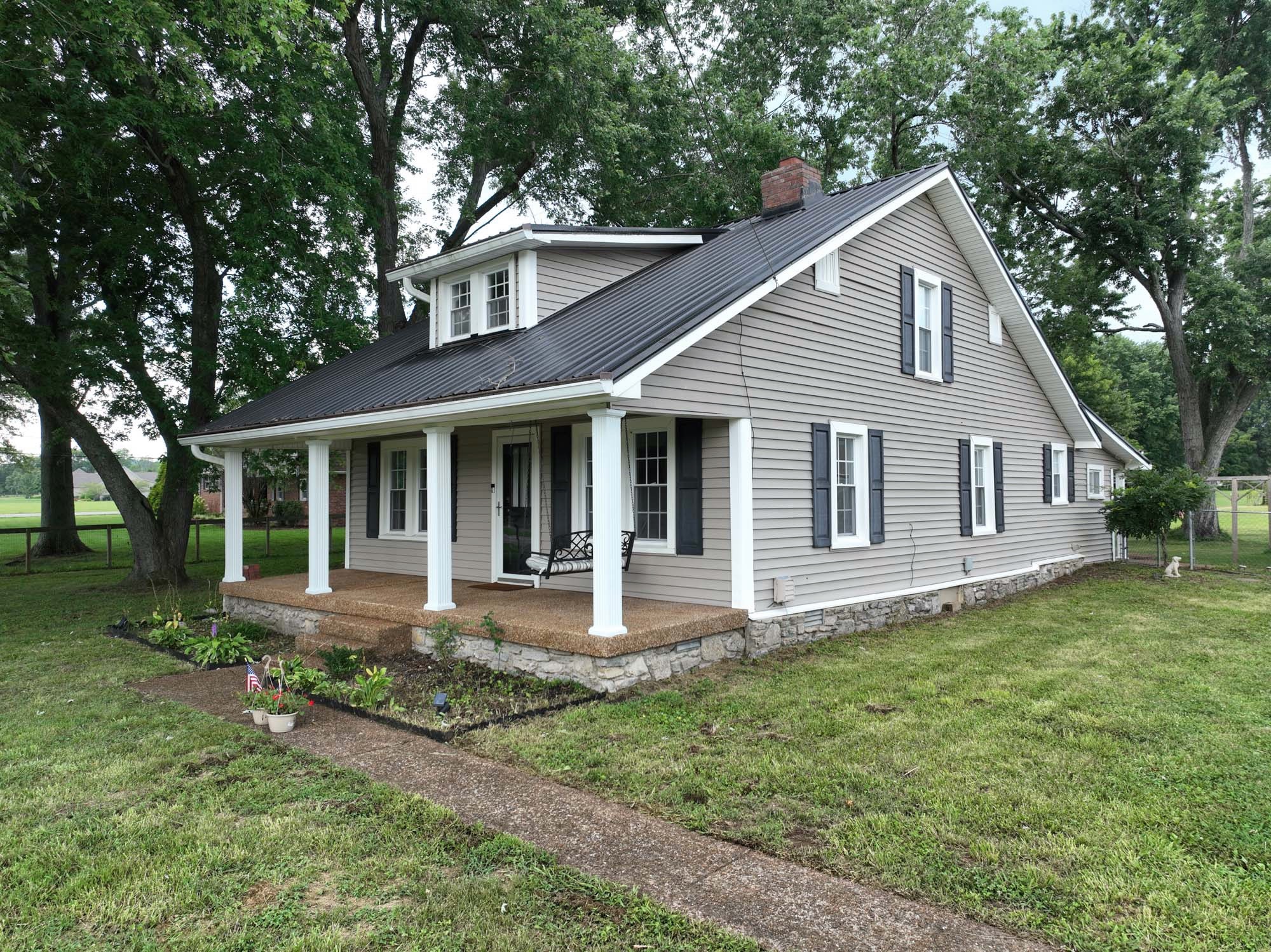 2138 Long Hollow Pike