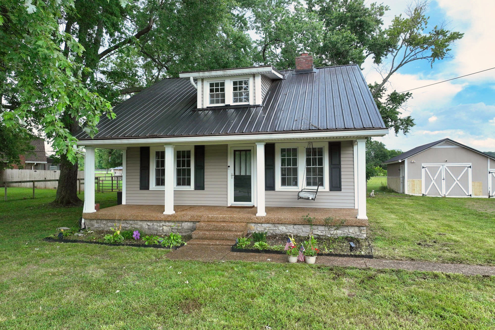 2138 Long Hollow Pike