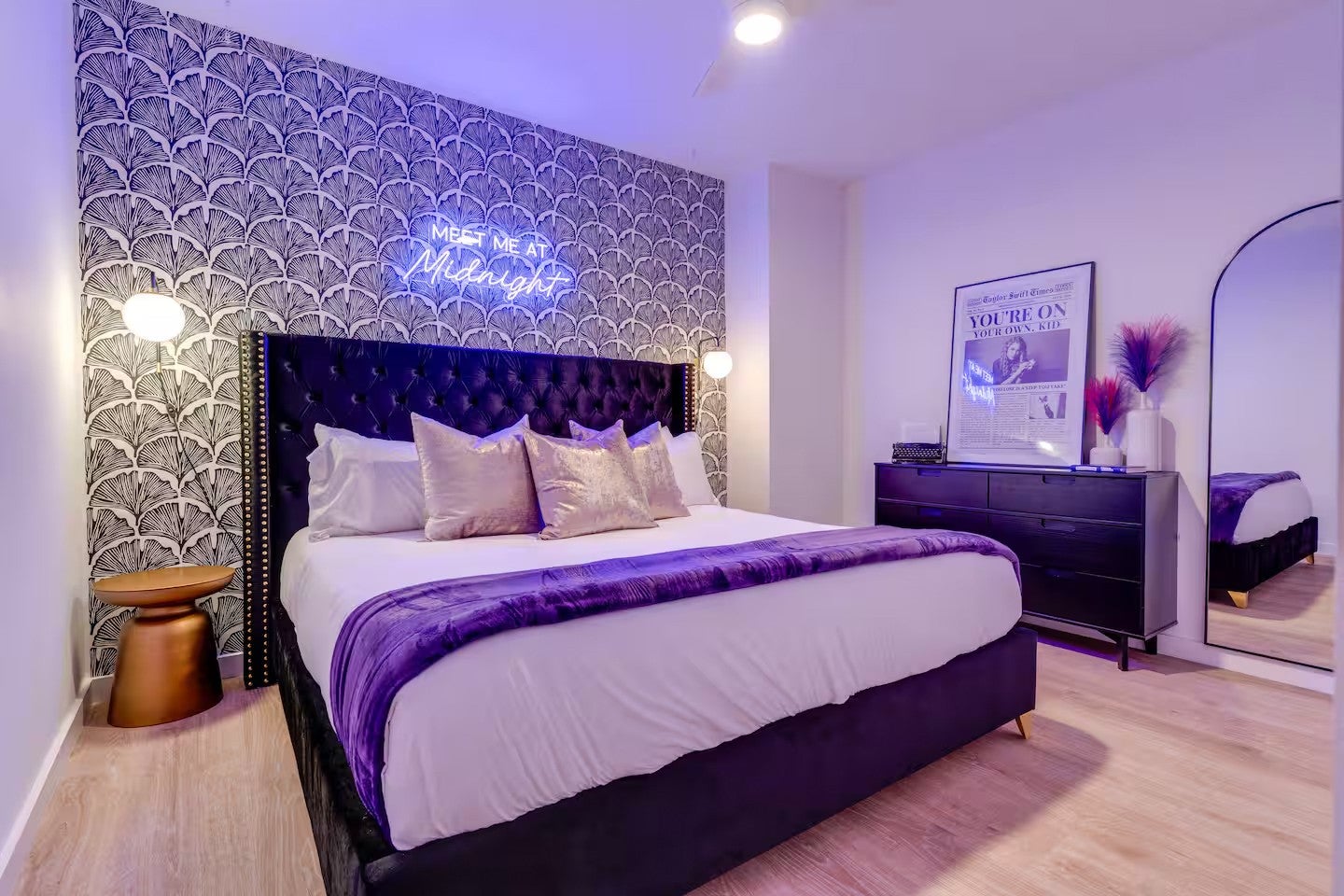 2-bed listing at 635 7th Ave S 406, Nashville